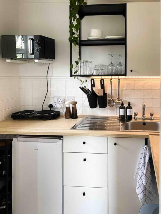Cozy Studio Near Train Station CBG Exterior foto
